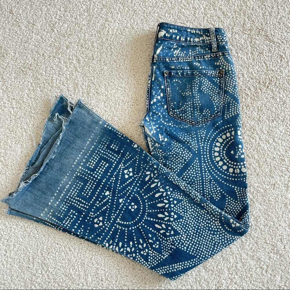 FREE PEOPLE Bell Bottom Denim Jeans w. Design Sz 1